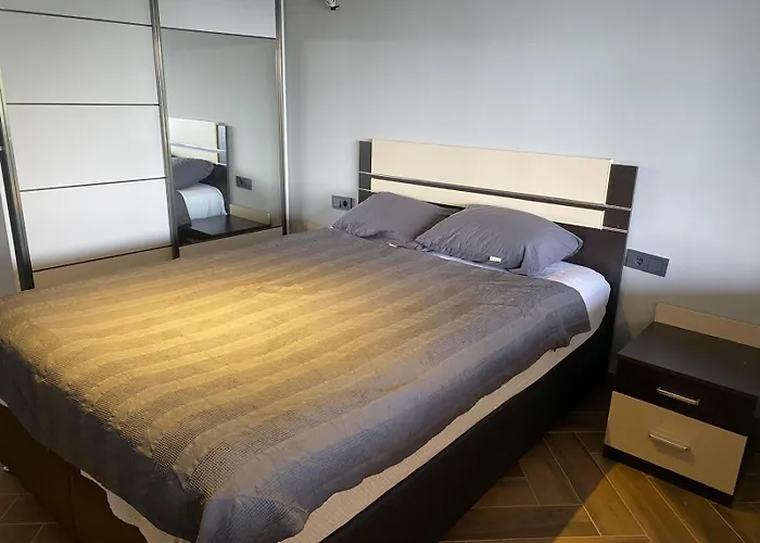 Kocaeli Basiskele Dogayla Ic Ice Oezel Havuzlu *