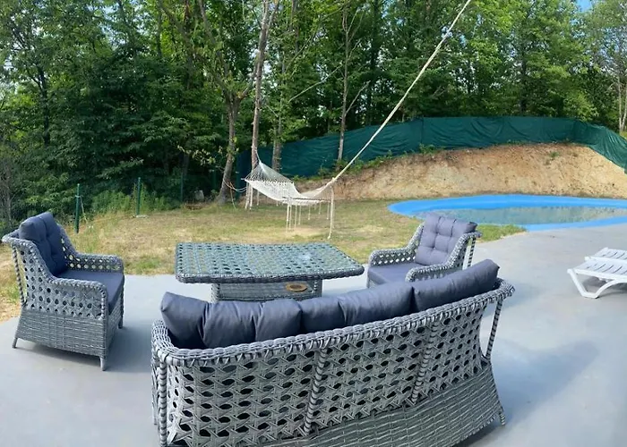 Kocaeli Basiskele Dogayla Ic Ice Oezel Havuzlu